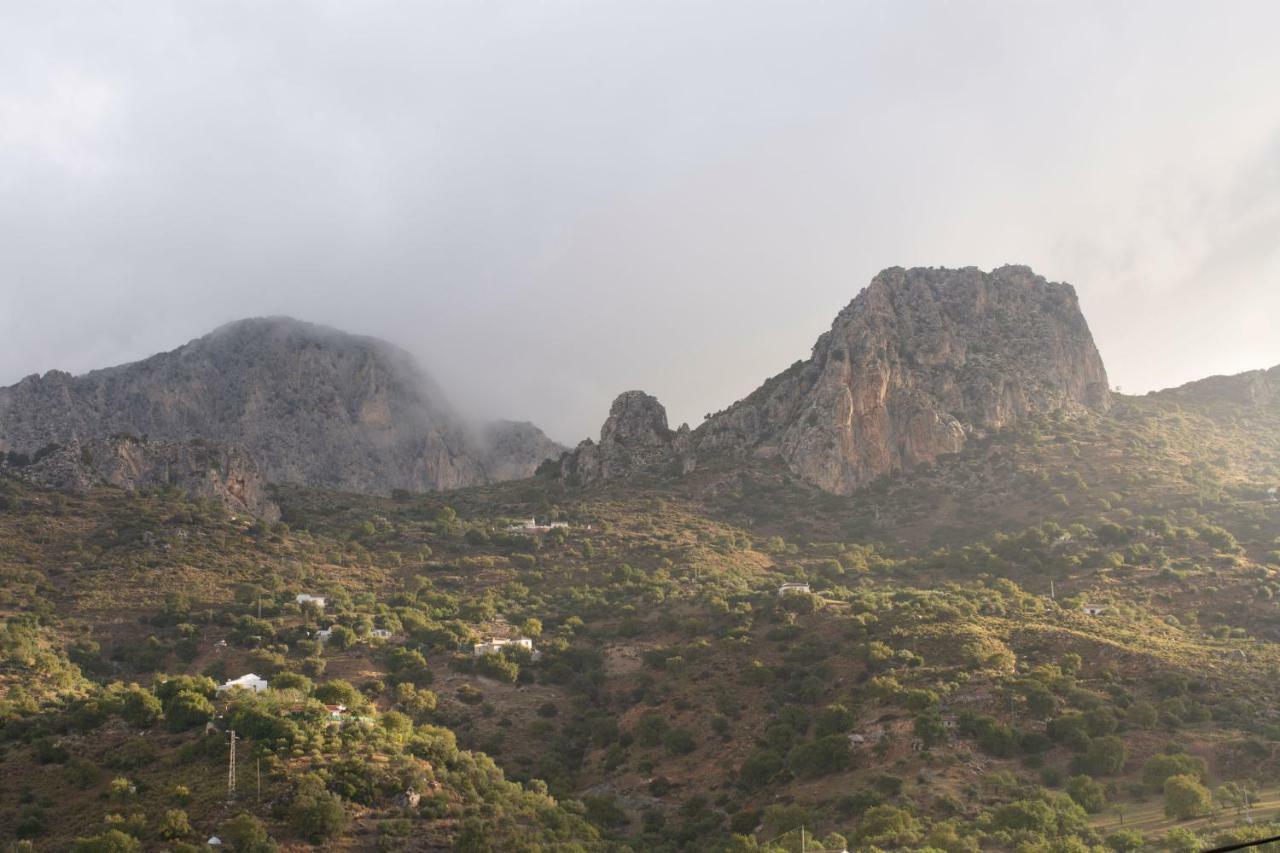 Apartmán Lagar Del Chorro Junto Caminito Del Rey Piscina Y Baloncesto Exteriér fotografie